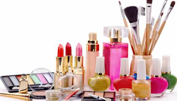 Instructions on procedures for applying for a cosmetic advertising license